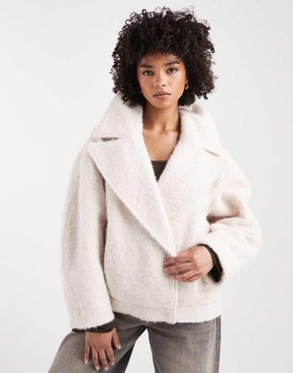 Asos Cappotto comodo oversize color panna con spalle pronunciate-Bianco