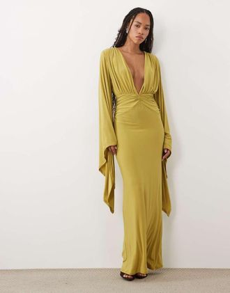 Asos vestito maxi fluido con maniche a pipistrello e scollo profondo in oliva-Verde