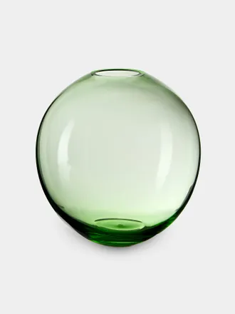 Lobmeyr BV60 Flower Crystal Bud Vase (4in/10cm)