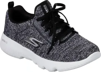 Skechers Womens Go Run Focus Express Running Shoe In Black/white