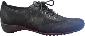 Munro Womens Pace Shoe In Black Suede/black Nubuck