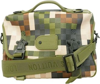 Louis Vuitton Green Shoulder Bag (Pre-Owned)