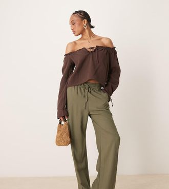 Jacqueline de Yong wide leg linen mix pants in khaki-Green