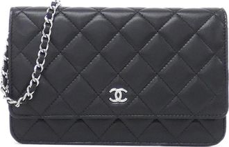 Chanel Black Bordeaux Leather Chain/Shoulder Wallet (Pre-Owned)