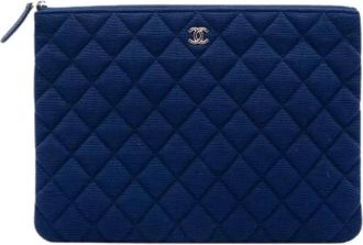 Chanel Pre-owned Clutches, female, Blue, Size: ONE SIZE Pre-owned Quilted Jersey Clutch
