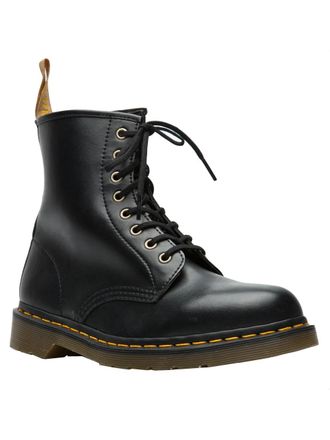 Dr. Martens Vegan 8 eye boot - Zwart