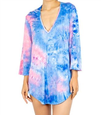 Jordan Taylor V-Neck Bell Sleeve Tunic Top In Pink / Blue