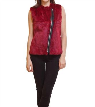 Love Token Fur Zip Up Vest In Red