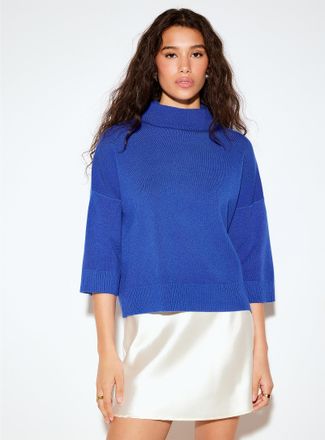 Icone Womens 3/4-sleeve mock-neck sweater
