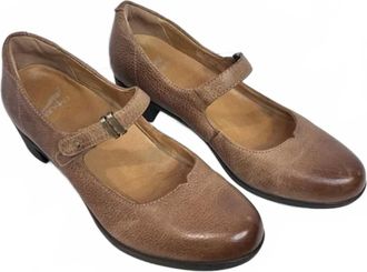 Dansko Womens Callista Mary Jane Shoes In Tan