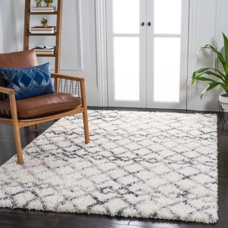 Safavieh Fontana Shag Area Rug, Ivory / Grey Moroccan Style Non-Shedding