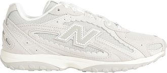 New Balance 204L Sneakers
