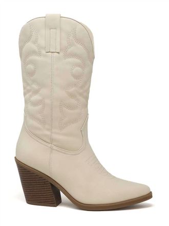 Yoki Cowboy Boots With Heel In White
