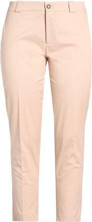 Berwich WOMAN IN BERWICH