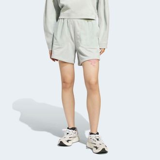 adidas Shorts ADIDAS SPORTSWEAR W CE G SHORT, Damen, Gr. XS, N-Gr, grau (wonder silber), Obermaterial: 55% Baumwolle, 36% Polyester, 9% Viskose, Hosen Shorts