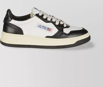 Autry medalist low sneakers padded collar