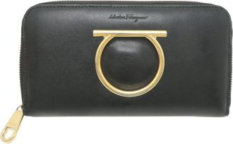 Ferragamo Black Leather Long Wallet (Bi-Fold) (Pre-Owned)