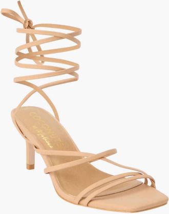Matisse Footwear Womens Lilly Sandal In Nude
