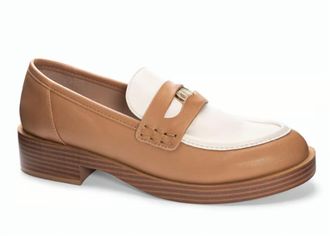 Chinese Laundry Womens Porter Loafer In Nude