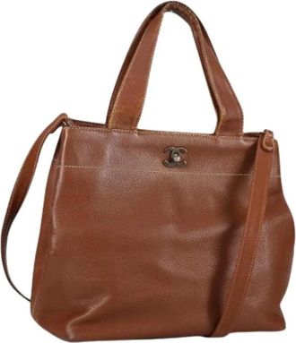 Chanel Pre-owned Shoulder Bags, female, Brown, Size: ONE SIZE Pre-owned Leather handbags