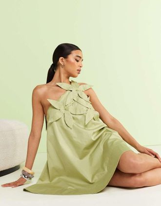 & Other Stories Vestito corto monospalla con fiori 3D applicati-Verde