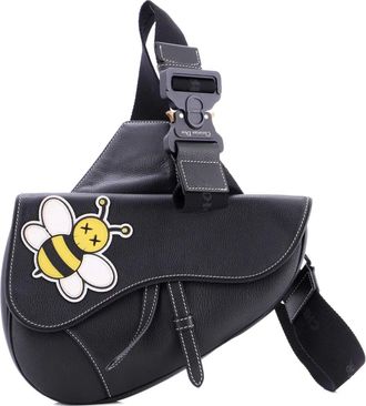 Dior KAWS Saddle Leather with Applique crossbody bag - Zwart