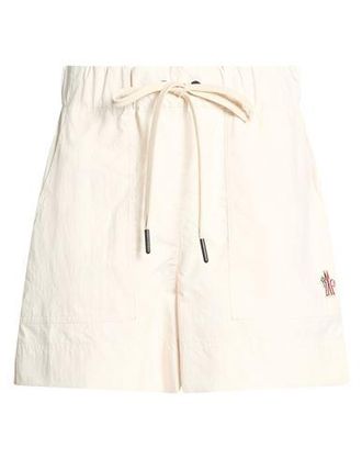 Moncler BOTTOMWEAR - Shorts & Bermuda Shorts sur YOOX.COM