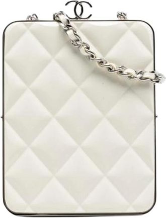 Chanel Pre-owned Clutches, female, White, Size: ONE SIZE Pre-owned Quilted Lambskin Crossbody