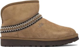 UGG Classic Mini Crescent - Dames - Winterlaarzen - Bruin - 38 EU - Wol - Schoenen