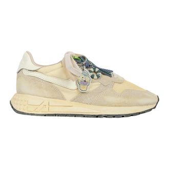 Autry Low-top Sneaker - Dames - Schoenen - Wit - Maat: 38 EU Zijde