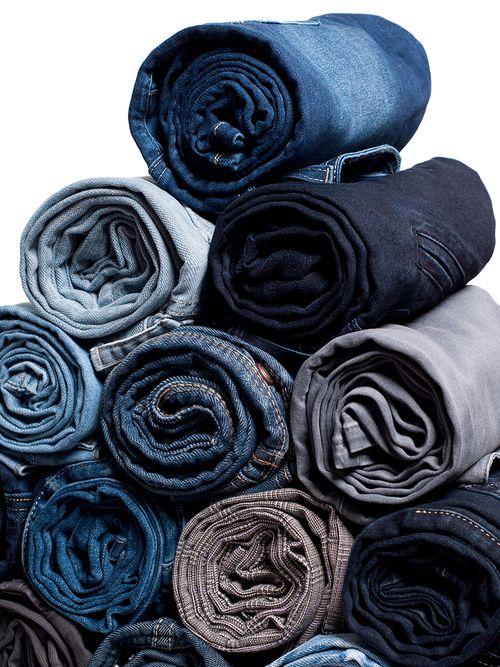 Come piegare abiti in valigia