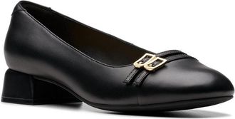 Clarks Daiss30 Court Leather Flat