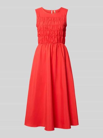 Soyaconcept Midikleid mit Smok-Details Modell DERBY in Koralle, Gr&ouml;&szlig;e XXL