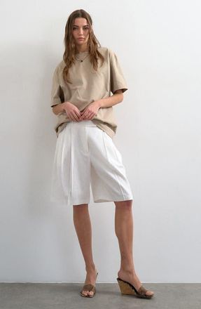 Topshop Linen Blend Bermuda Shorts in Ecru at Nordstrom, Size 4 Us