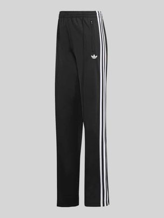 adidas Originals Loose Fit Sweathose mit Kontraststreifen in Black, Gr&ouml;&szlig;e XL