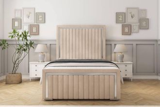 Sloomy Boston Chrome Naples Bed Frame With 50 Upholstered Headboard in Light Sand | Size: Super King