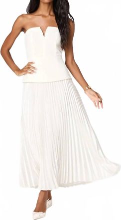 Astr Aryana Maxi Dress In White