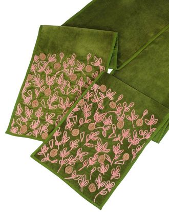 Tiramisu Imperial Bloom Velvet Table Runner