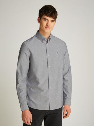 Tommy Jeans Plus TJM REG OXFORD SHIRT EXT in Grossen Gr&ouml;ssen, Logostickerei, Button-down-Kragen