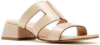 La Canadienne Fifi City Dry Waterproof Slide Sandal in Beige Crushed at Nordstrom, Size 6