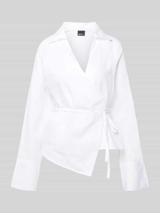 Gina Tricot Regular Fit Hemdbluse mit Umlegekragen in Weiss, Gr&ouml;&szlig;e L