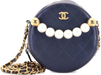 Chanel Chic Pearls Round Clutch with Chain Quilted Lambskin crossbody bag - Blauw