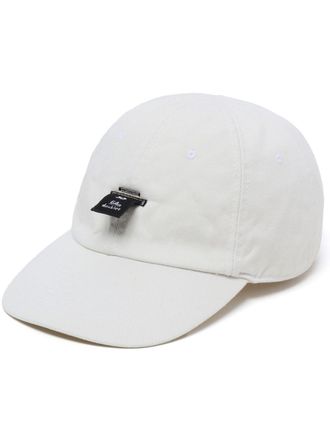 Doublet Cappello a coste con applicazione - Bianco