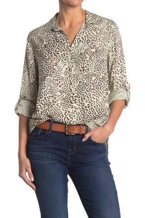 Velvet Heart Elisa Button Front Animal Print Blouse in Ivory Black Cheetah at Nordstrom Rack, Size X-Large