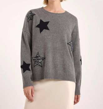 Brodie Perrie Patch Star Cashmere Crew Neck Jumper In Mid Grey
