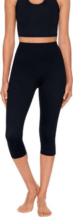 Miraclesuit High-Rise Capri Leggings In Black