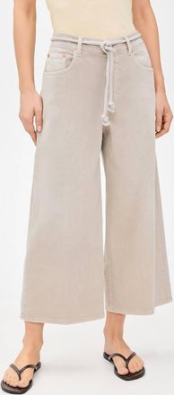 Closed Lyna Wide Leg Cropped Jean In Soft Beige