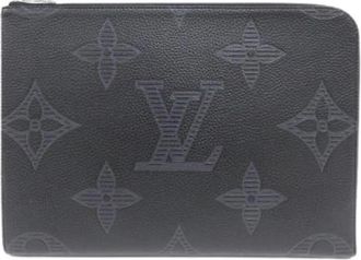 Louis Vuitton Pre-owned Clutches, male, Black, Size: ONE SIZE Pre-owned Pochette Jour GM Taurillon Clutch Bag