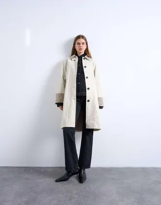 Topshop Trench neutro liscio con quadri a contrasto