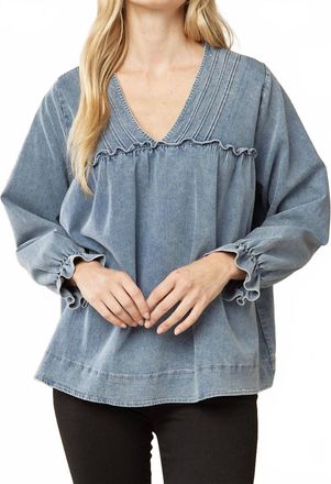 Entro Ruffled V-Neck Top In Denim